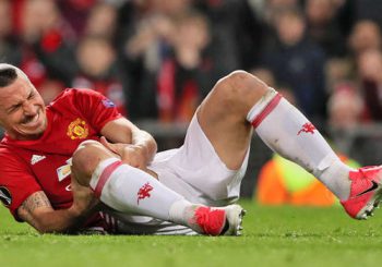 Ibrahimovic Absen Hingga 2018